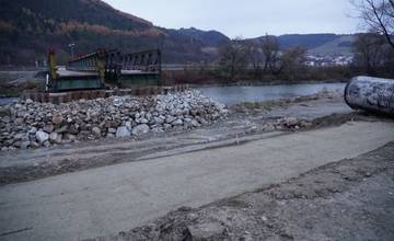 Most ponad Kysucu vo Vraní dnes neotvoria, stavebné práce sa natiahli až do 15. decembra