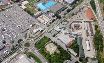 Kruhový objazd pri plavárni bude zrušený, 4-pruhová komunikácia povedie až na Rosinskú cestu