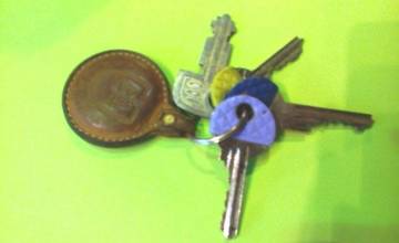 Pri vstupe do lesoparku Chrasť sa našli kľúče