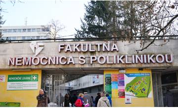 AKTUÁLNE: Na lôžkových oddeleniach FNsP Žilina zakázali návštevy, dôvodom je chorobnosť