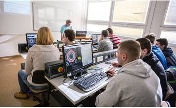 Spolu 120 mladých výskumníkov dobylo na Žilinskej univerzite svet častíc na Masterclasses