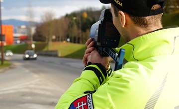 Pozor na eshopy s „legálnym antiradarom“, polícia hrozí odobratím vodičáku a pokutou 300 €