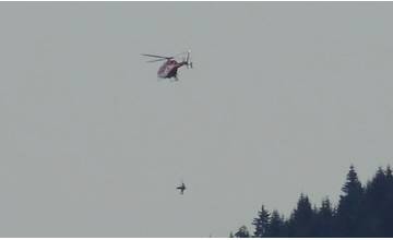 28-ročný cyklista spadol na ceste z Chaty pod Suchým, na pomoc mu prišli leteckí záchranári