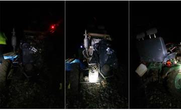 Na Kysuciach došlo včera večer k zrážke vlaku s traktorom, pri nehode zomrela spolujazdkyňa