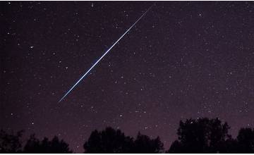 Blíži sa najčarovnejšia noc roka, za hodinu spadne viac ako 100 meteorov
