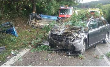 Pri včerajšej dopravnej nehode prešlo vozidlo Peugeot do protismeru, o život prišiel 57-ročný muž