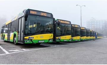 Dopravný podnik spustil prevádzku ďalších nových autobusov, čoskoro pribudnú aj elektrobusy