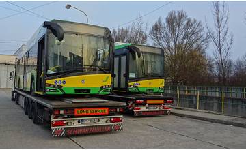 Do Žiliny dorazili dva elektrobusy značky Škoda, ich dojazd na jedno nabitie je do 200 kilometrov