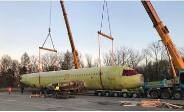 Cez Žilinu budú prevážať lietadlo Airbus A320, ktoré smeruje z letiska v Ostrave na Liptov