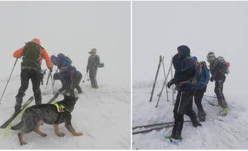 Horskí záchranári hľadali v nedeľu strateného lyžiara a skupinku českých skialpinistov