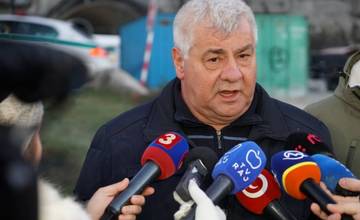 Minister Érsek: Staviteľ úseku D1 Lietavská Lúčka – Dubná Skala je na hrane termínu dokončenia