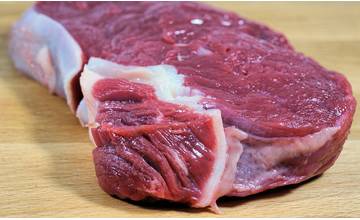 AKTUÁLNE: Hovädzie mäso z rizikových prevádzkární v Poľsku sa predávalo na Kysuciach aj pri Žiline