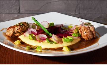 Reštaurácia Nirrti pozýva na chutné Valentínske menu so sladkým dezertom