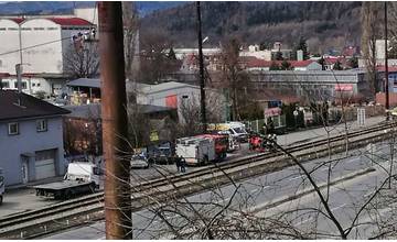AKTUÁLNE: Na železničnej trati v Žiline mal prechádzajúci osobný vlak zraziť človeka