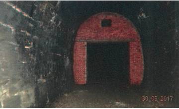 Starý železničný tunel v Kraľovanoch je stále na predaj, v minulosti slúžil ako mliekarenský sklad