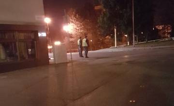 Muža v centre Žiliny napadli dve ženy, s bodným poranením bol prevezený do nemocnice
