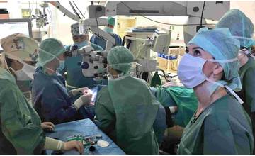 Očné oddelenie v nemocnici v Žiline obnovilo transplantácie rohoviek