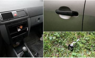 Neznámy páchateľ vykradol na sídlisku Solinky zaparkované vozidlo Škoda Fabia, majiteľ prosí o pomoc