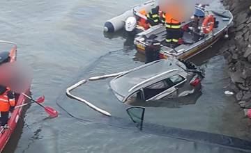 AKTUÁLNE: Dopravná nehoda na Orave má tragický koniec, vodič pád do priehrady neprežil