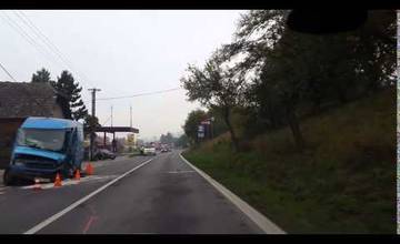 VIDEO: Dopravná situácia v Bytčici po nehode 3 áut