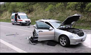 VIDEO: Tragická dopravná nehoda pod Strečnom 25.4.2014