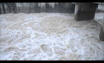 VIDEO: Vodné dielo Žilina - vypúšťanie nádrže