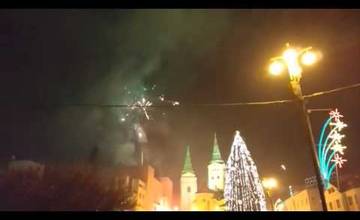 VIDEO: Žilina - Hlinkovo námestie - Ohňostroj 2016