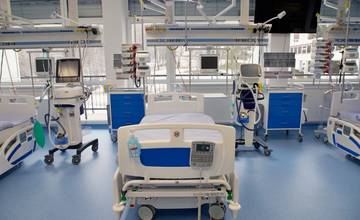 V Čadci dnes otvorili zmodernizované oddelenie anestéziológie a intenzívnej medicíny