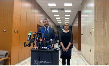 AKTUÁLNE: Vláda vyhlási od zajtrajšieho rána mimoriadny stav na území celého Slovenska