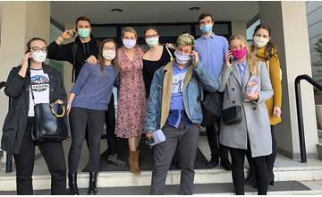 Medici na infolinkách v Žiline: Sme pripravení pomáhať, dokedy bude treba