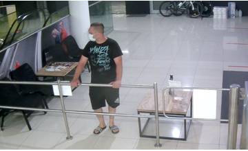 VIDEO: V žilinskom fitness centre došlo ku krádeži hotovosti priamo z kasy