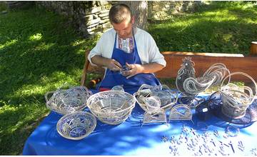 Múzeum kysuckej dediny bude 30. augusta patriť drotárskym majstrom