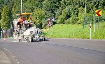 FOTO: V týchto dňoch finišuje oprava tankodromu na Kysuciach medzi Turzovkou a Semetešom