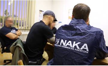 NAKA zasahuje v Žiline, počas akcie PLEVEL zadržala viacerých predstaviteľov justície