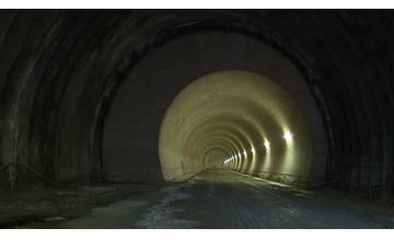 VIDEO: Aktuálne zábery z rozostavaného diaľničného tunela Višňové