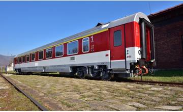 Cez víkend sa mení čas, dva nočné vlaky budú počas zmeny stáť v Žilinskom kraji