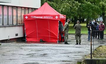 Na prvom kole celoplošného testovania sa zúčastnilo 3,6 milióna ľudí, pozitívnych bolo 1,06 percent