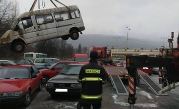 V Žiline má pomôcť riešiť dlhodobé státie na parkoviskách nová daň, platiť sa bude od počtu dní