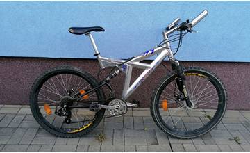 Žilinská polícia hľadá majiteľa bicykla, ktorý bol nájdený v potoku v obci Stráňavy