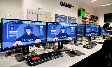 Na Žilinskej univerzite otvorili novú multimediálnu miestnosť pre herný dizajn