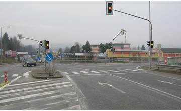 Svetelná križovatka na Rajeckej ceste bude pre práce v stredu 31. marca vypnutá
