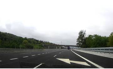 VIDEO: Prejazd dokončenou časťou diaľničnej križovatky D1-D3 v Hričovskom Podhradí