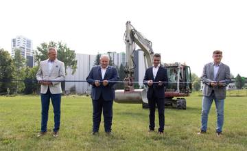 Dnes zahájili výstavbu atletického štadiónu na Veľkom dieli, potrvá 8 mesiacov