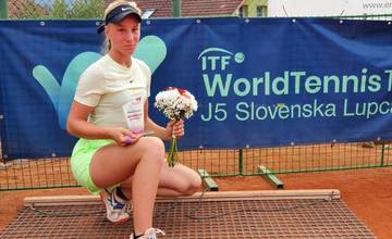 Tenisová reprezentantka je zo Žiliny a má iba 15 rokov: Počas druhej vlny pandémie som trénovala v zahraničí