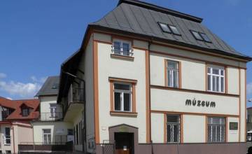 Kysucké múzeum odmení jednotkárov, žiaci s dobrým vysvedčením získajú vstup pre dve osoby zdarma