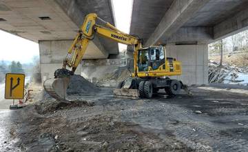 FOTO: Na mieste zbúraného diaľničného mosta na Liptove vyrástol nový, do prevádzky ho uvedú v auguste