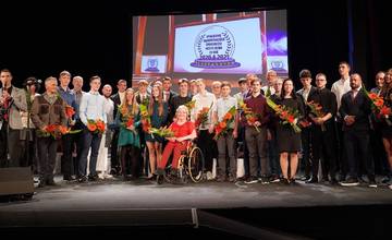 Športovci mesta Žiliny boli ocenení v Mestskom divadle. Ocenenie získal aj lukostrelec, alebo hráčka boccia