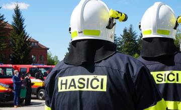 Hasiči dnes oslavujú sviatok svojho patróna sv. Floriána, minister vnútra im vyslovil poďakovanie