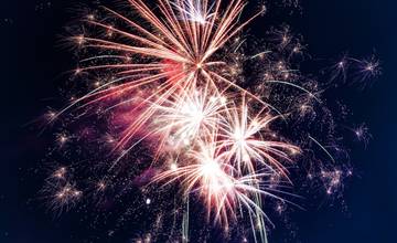 Zábavná pyrotechnika bude v Ružomberku zakázaná celoročne, platí to aj na Silvestra