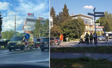 AKTUÁLNE: Na ulici Vojtecha Spanyola došlo k dvom dopravným nehodám, v oboch prípadoch sa zranili účastníci